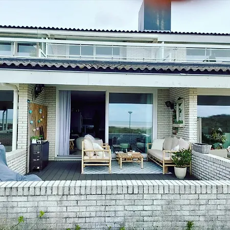 Ons Strandhuis